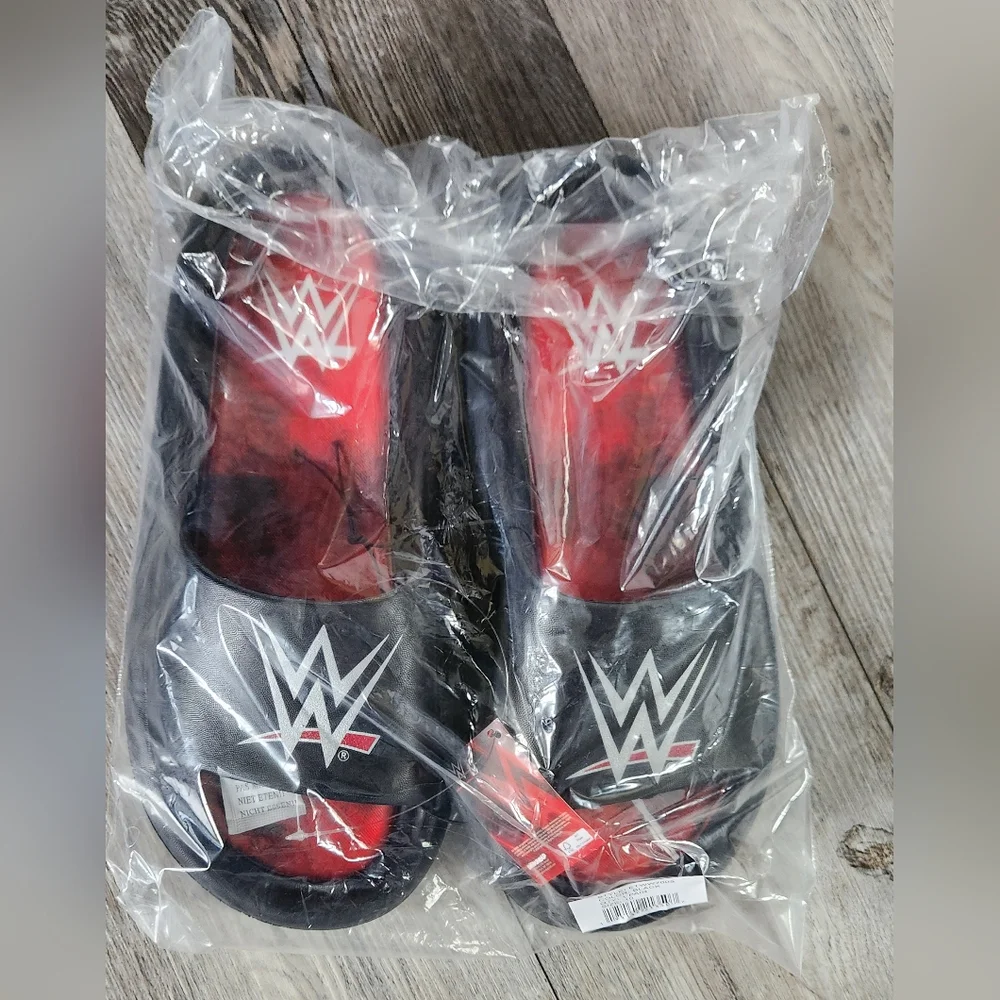 WWE Men's Comfort Slide Sandals - Black/Red
